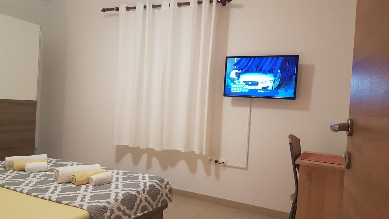Apartment Orange Brist 普拉 外观 照片