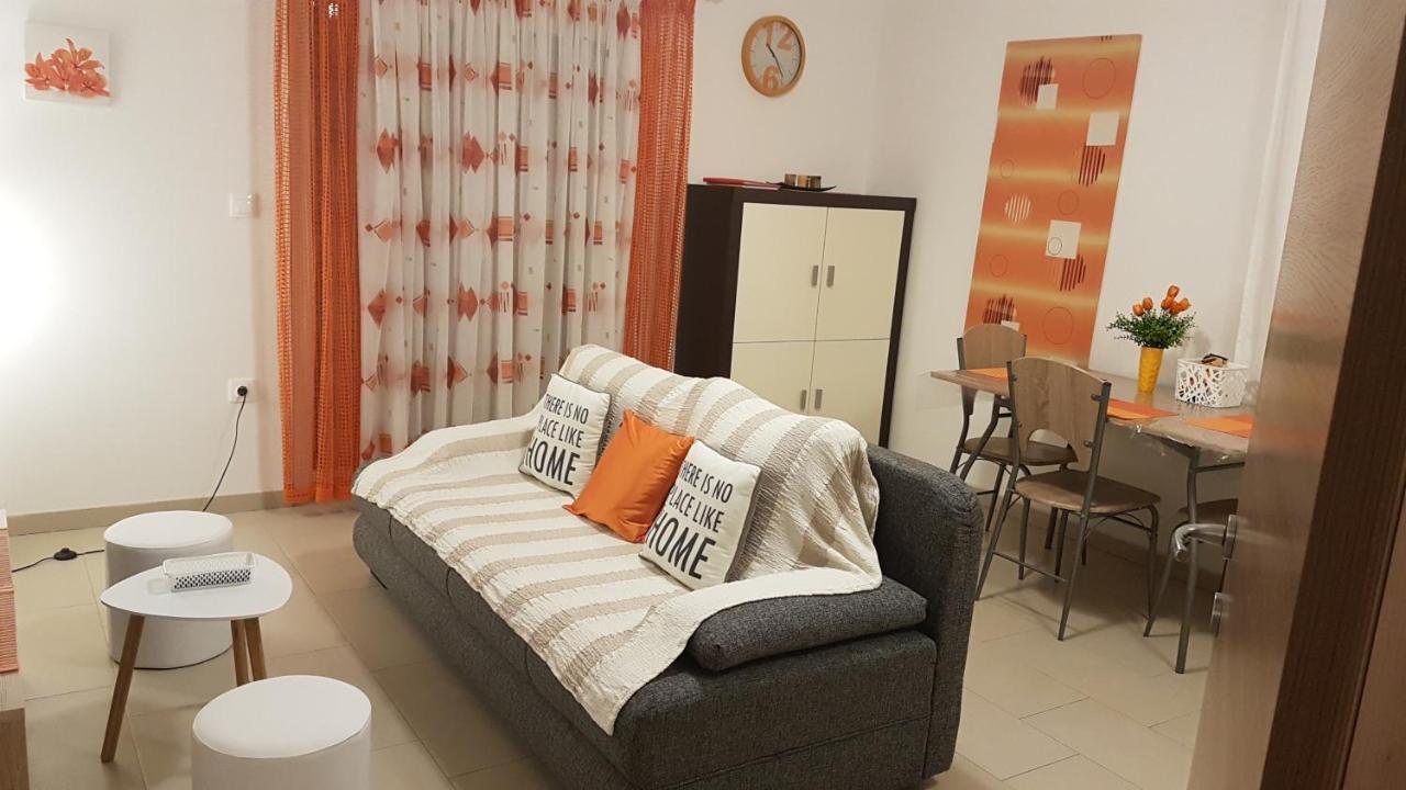 Apartment Orange Brist 普拉 外观 照片